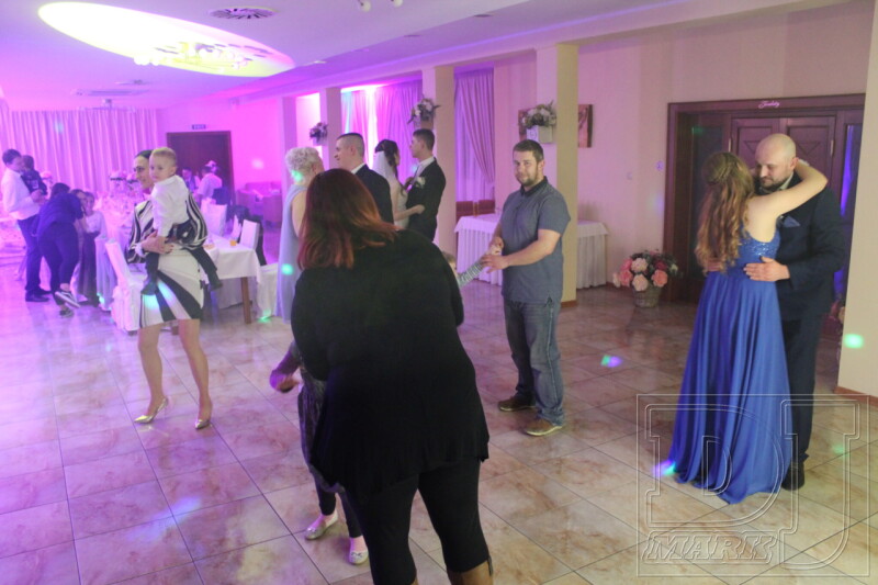 Svadobné osvetlenie Jazmín okr. Nové Zámky ( DJ MARK )
